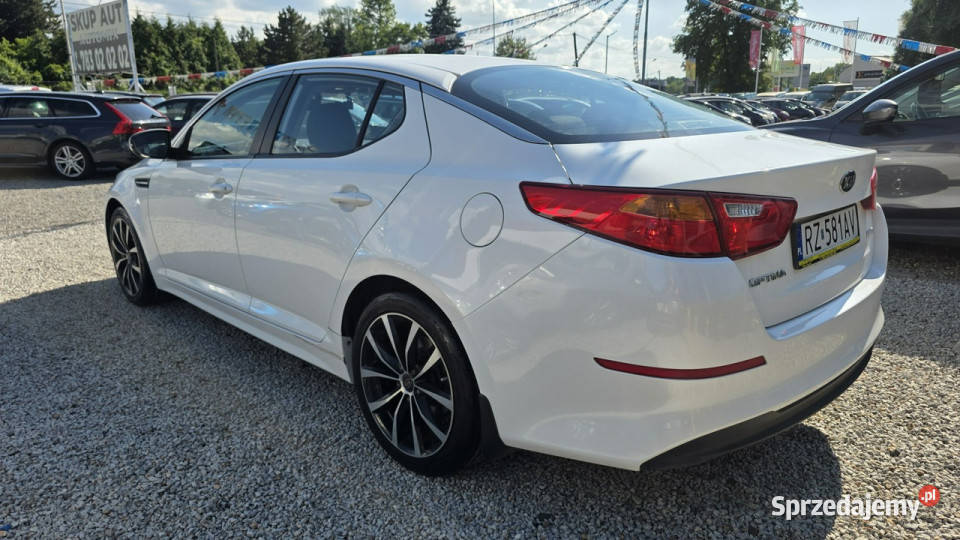 Kia Optima Kia OpitmaBiała PerłaLedy 17D 136 komputer pokładowy Świdnica sprzedam