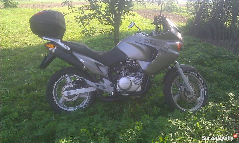 Honda Varadero XL 1252005 elektryczny starter Rożniaty