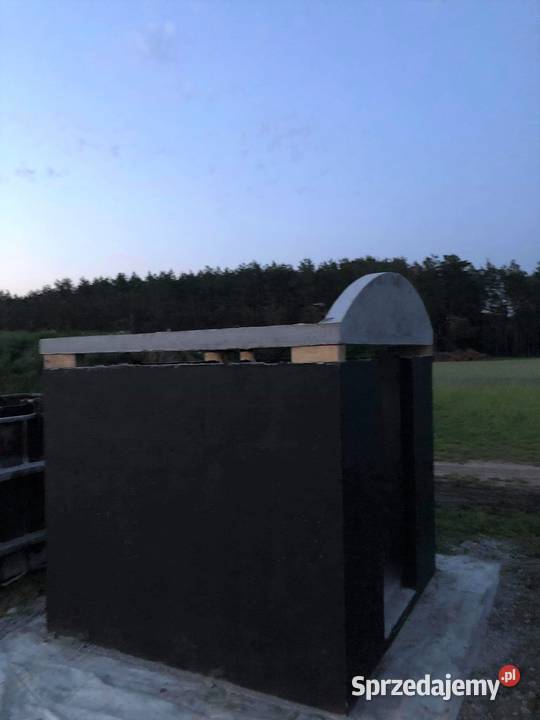 Piwniczka betonowa 240 x 240 x 210h Budownictwo i akcesoria