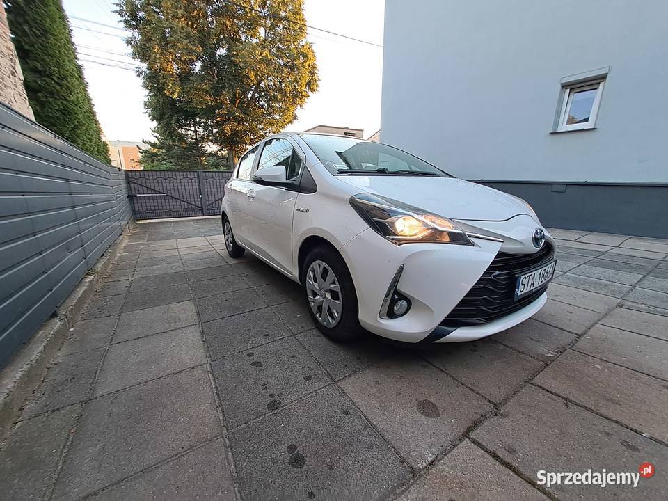 Toyota Yaris Hybrid 100 Premium 2018r