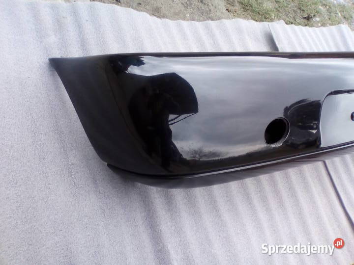 Ford Fiesta Mk4 Tylny zderzak 9599r Bukownica