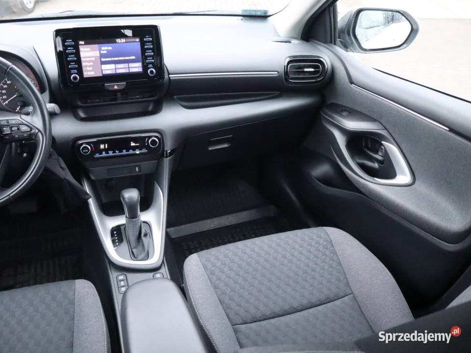 Toyota Yaris 15 Hybrid śląskie Katowice