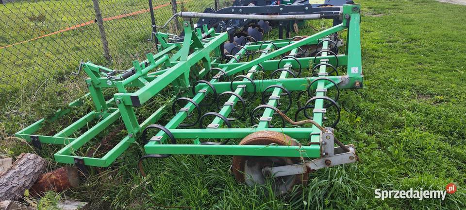 Agregat uprawowy kultywator Bomet 2 5 m Gorajec-Zagroble