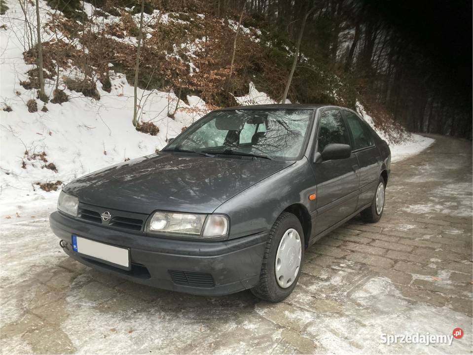 Nissan Primera P10 16 1600cm3 śląskie Kobiernice
