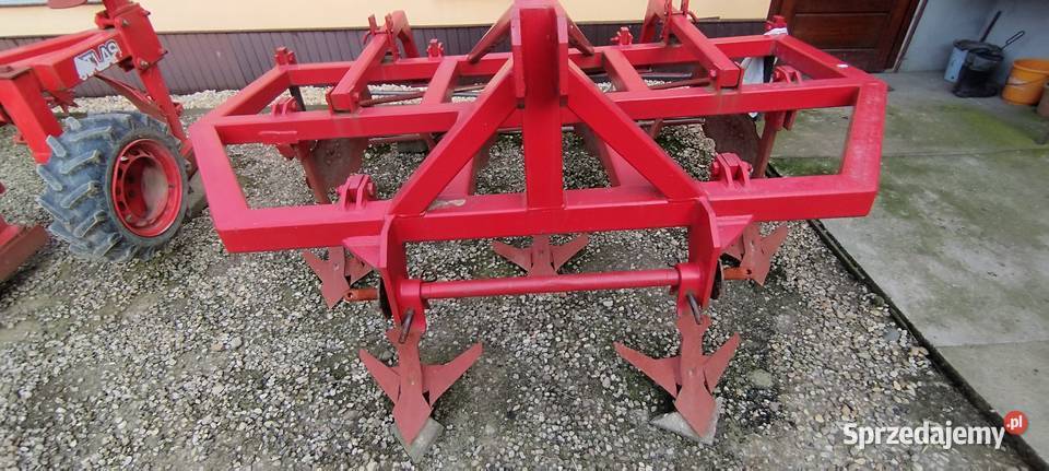 Traktor pług kombajnprzyczepa rozrzutnik Trzebina