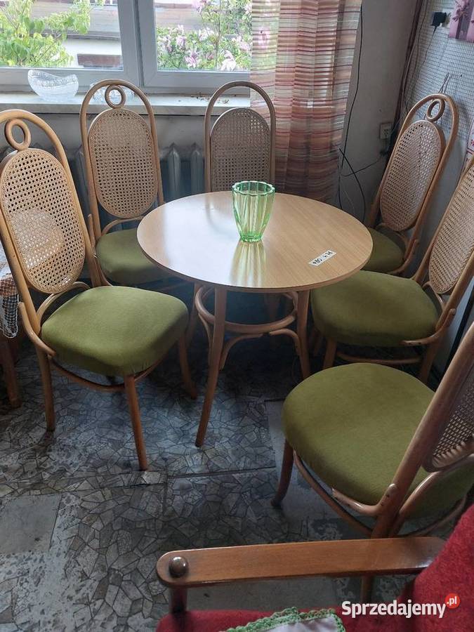 Stół okrągły z krzesłami JAFAMEG