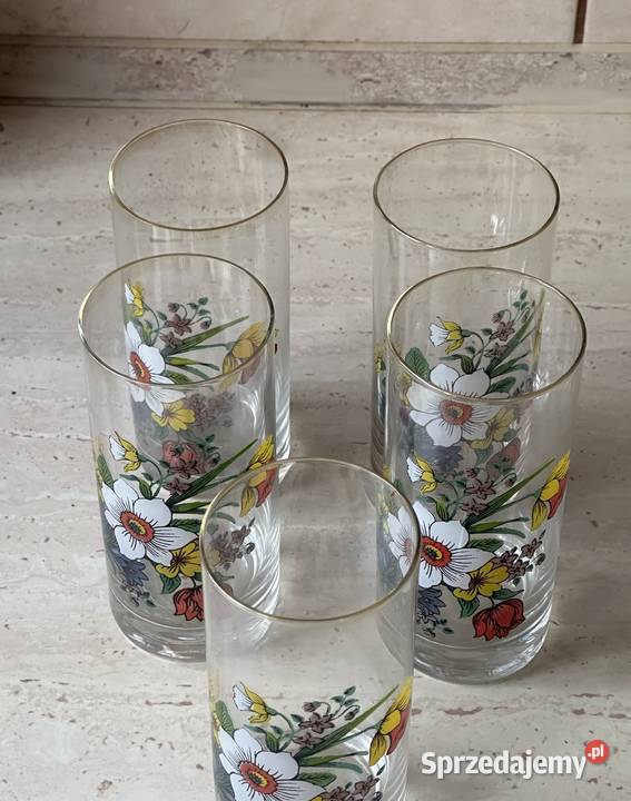 Szklanki z lat PRLu Porcelana i szkło Łódź