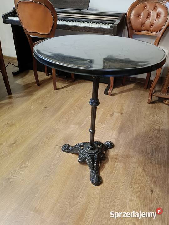 Stolik żeliwny z nowym blatem