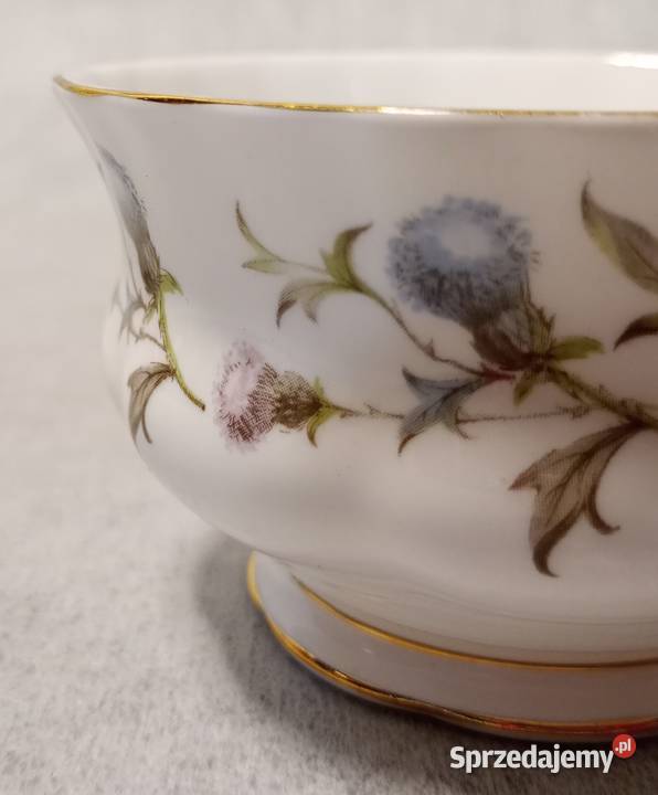 ROYAL ALBERT Bone China England BRIGADOON Stargard