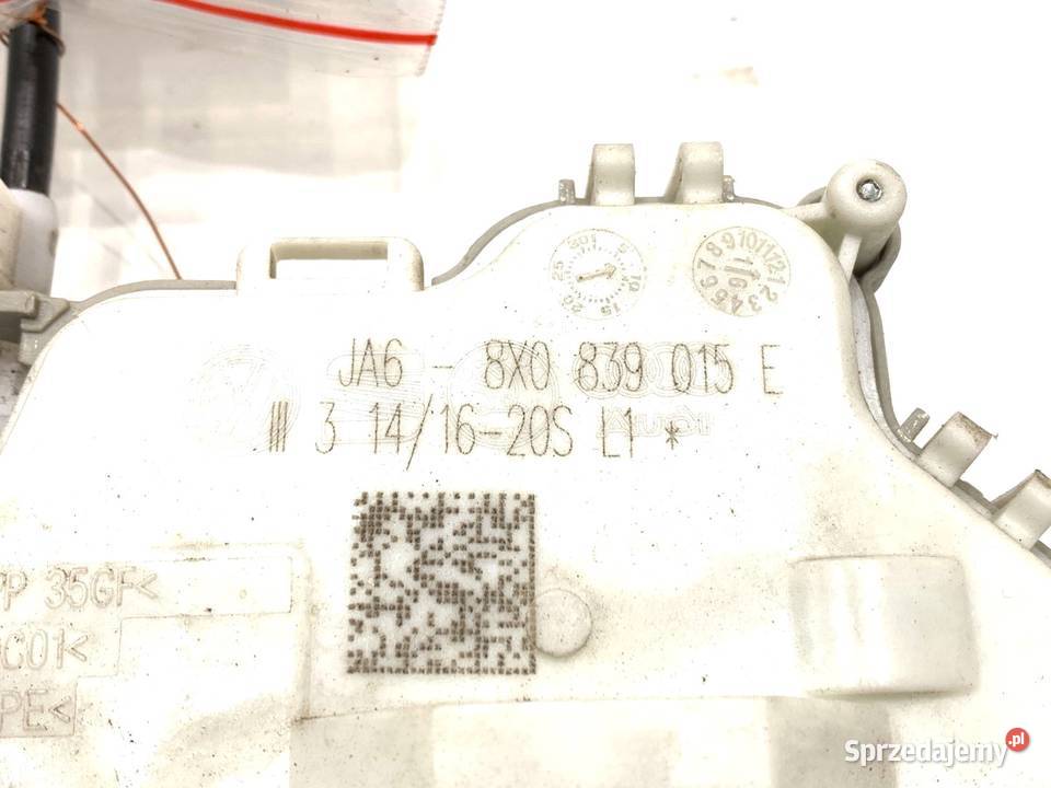ZAMEK DRZWI LEWY TYŁ AUDI A4 B9 Kombi 8X0839015E
