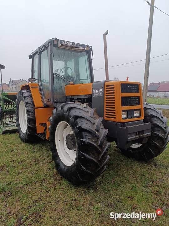 Ciągnik rolniczy renault 13314 Tykadłów