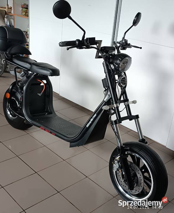 Skuter elektryczny zarejestrowany 90 przebiegu sprzedam
