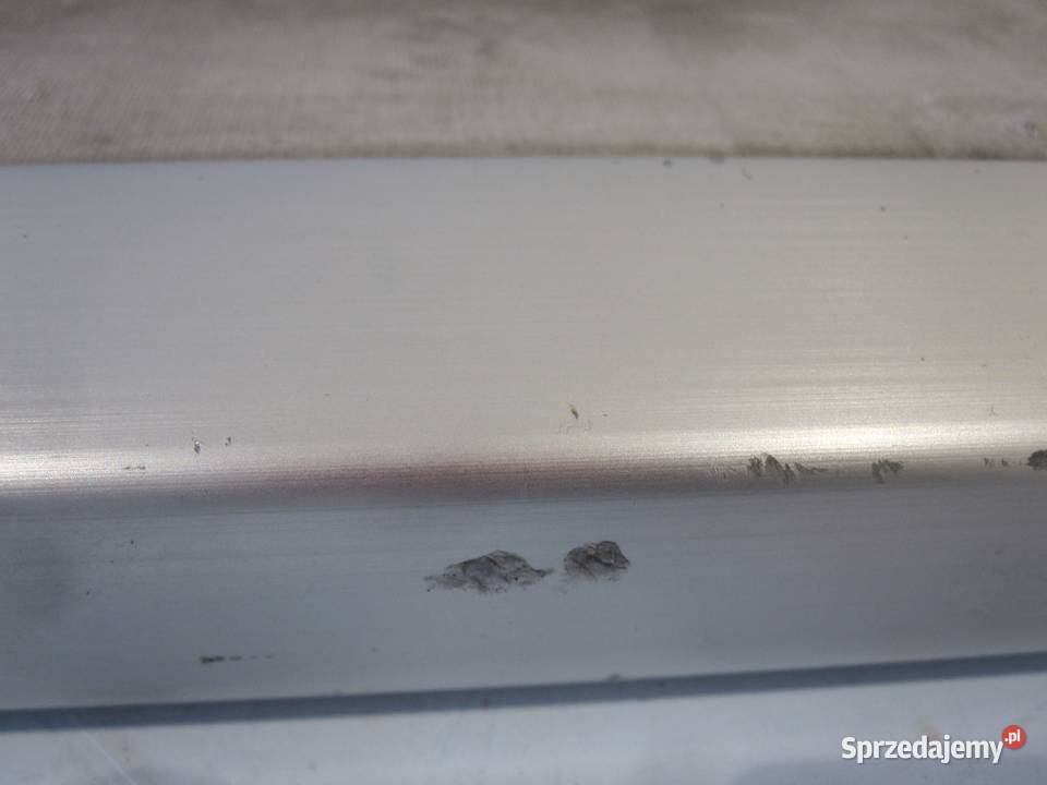 TOYOTA PRIUS II 06r roleta bagażnika osobowe