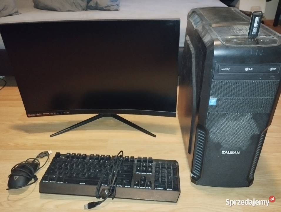 Komputer PC MSI 27 165Hz CURVED i5 GTX 960 klawiatura