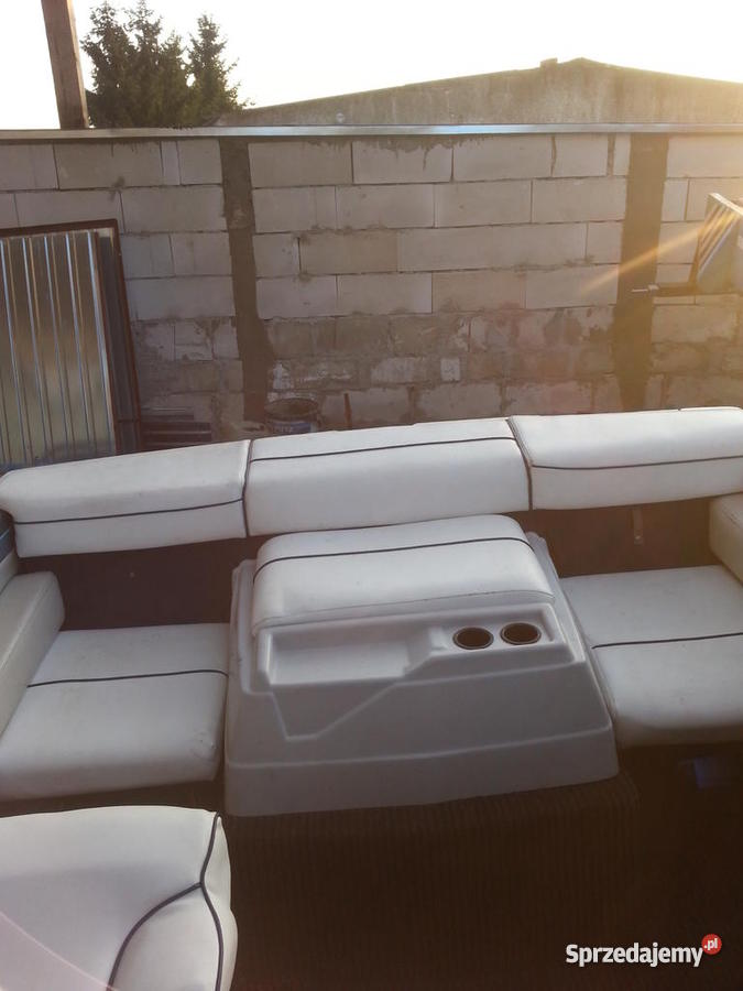 JACHT MOTOROWY BAYLINER CAPRI kabinowy Elbląg