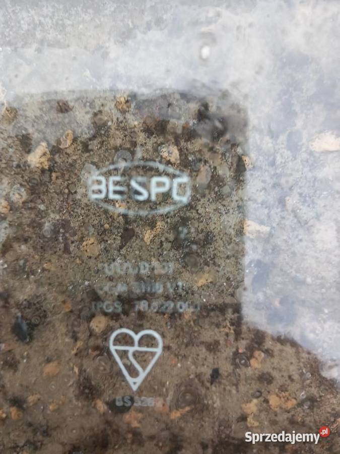 Sprzedam szyby oryginalne najprawdopodobniej do