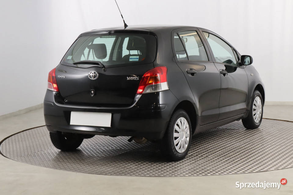 Toyota Yaris 10 VVTi elektryczne lusterka