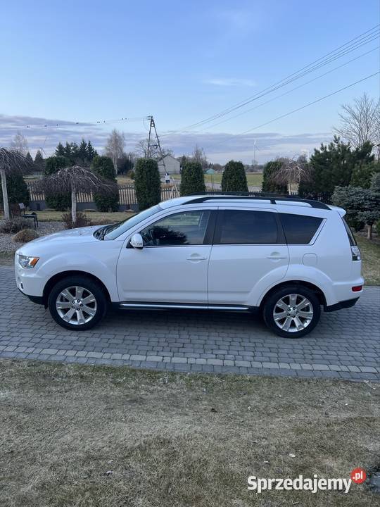 Mitsubishi Outlander EURO5 hak lift 4x4 komputer pokładowy Sieradz
