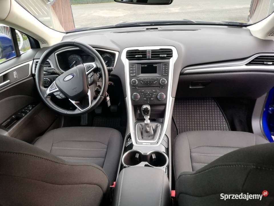 Ford Mondeo Mk5 krajowy serwisowany w ASO niski Rok produkcji 2015 Wieluń