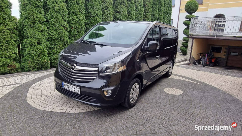 Opel Vivaro Navi Potwierdzony Przebieg 125 światła do jazdy dziennej Płońsk
