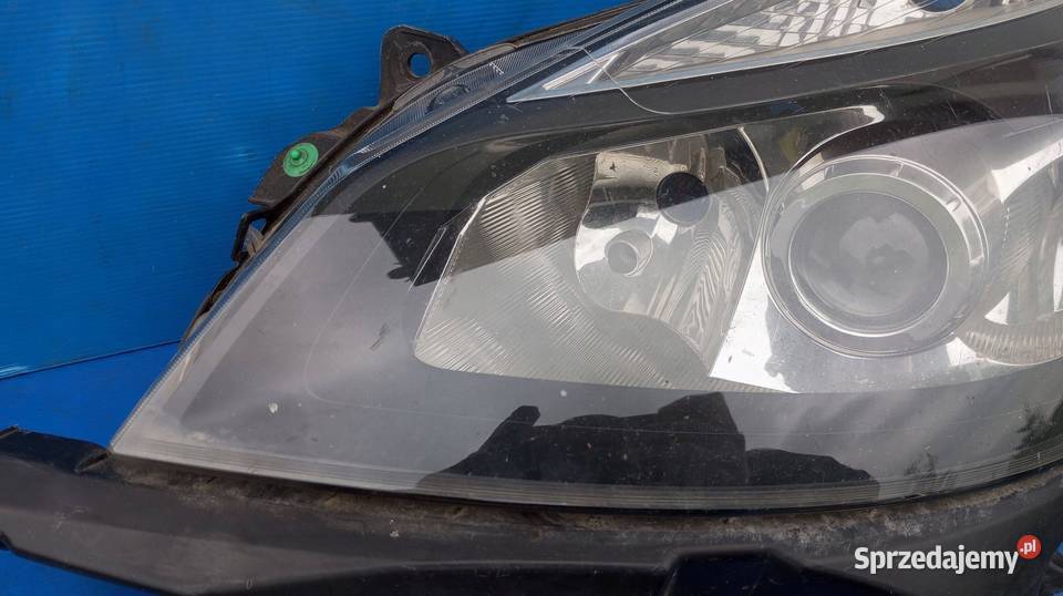 Reflektor Przód strona lewa Renault Clio III Oświetlenie Nowy Tomyśl sprzedam