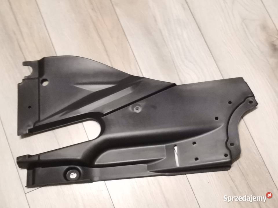 SEAT EXEO PRAWA OSŁONA PODWOZIA 3R0825216 Międzychód