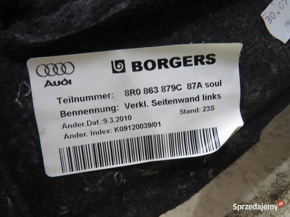 BOCZEK BAGAŻNIKA LEWY AUDI Q5 8R 8R0863879C osobowe