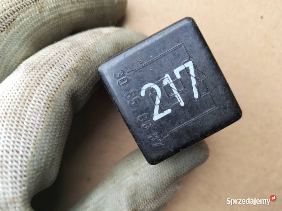 PRZEKAŹNIK 217 443951253S osobowe Kamień-Kolonia