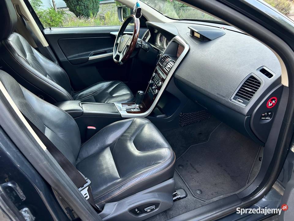Volvo XC60 20 Benzyna Automat Skóry Navi automatyczna zachodniopomorskie Szczecin