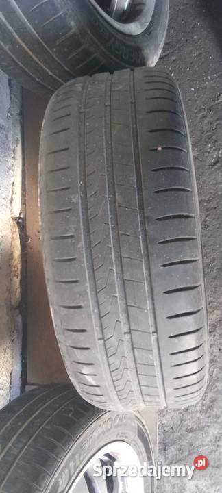 Sprzedam alufelgi BMW z oponami 20555 R16 Wielgie