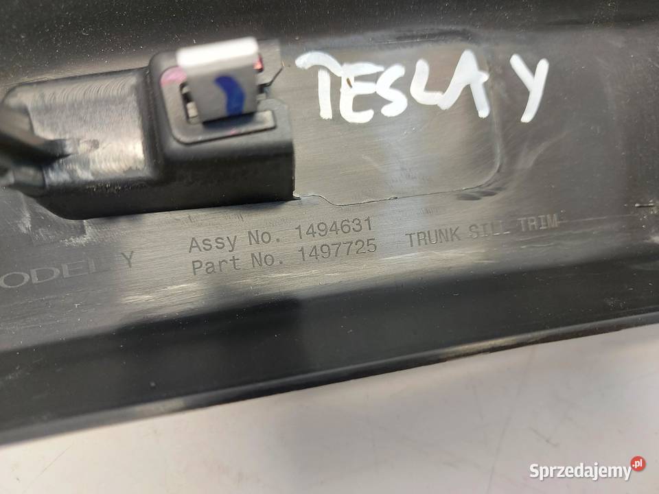 TESLA MODEL Y 2024r NAKŁADKA OSŁONA PROGU dolnośląskie
