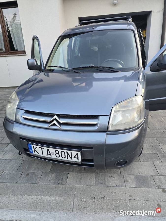 Citroen Berlingo 16 HDI Hak diesel wół roboczy