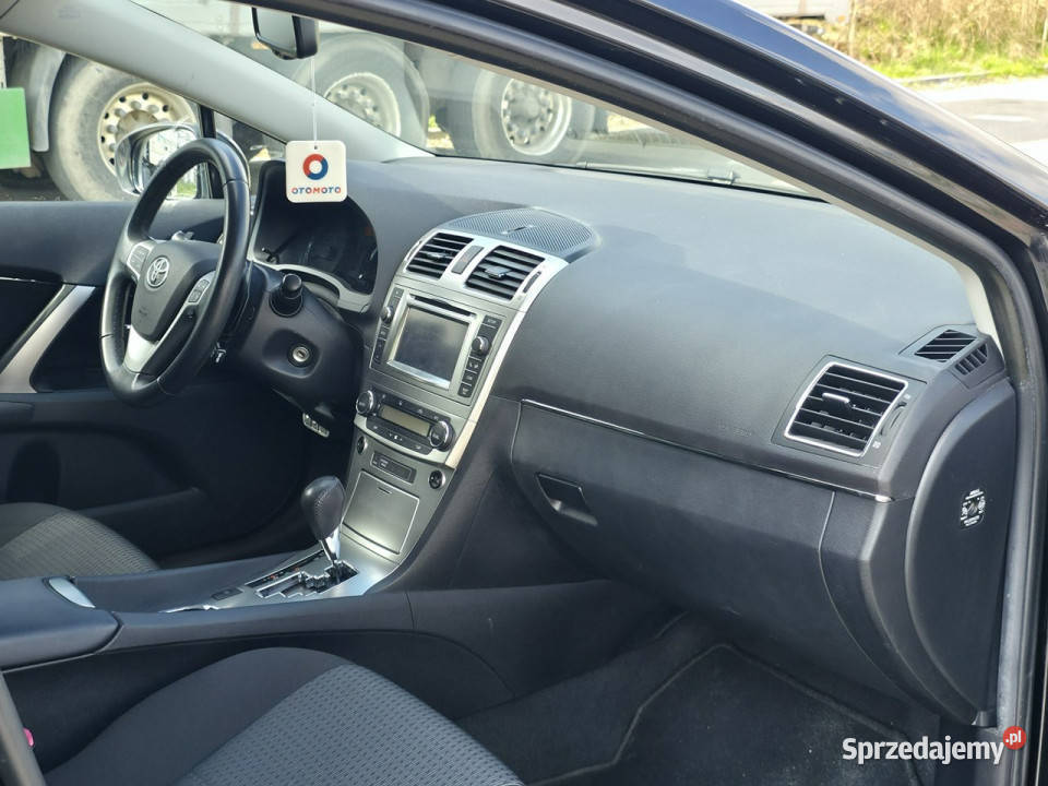 Toyota Avensis 18 Benzyna Serwisowany Gwarancja automatyczna Piekoszów