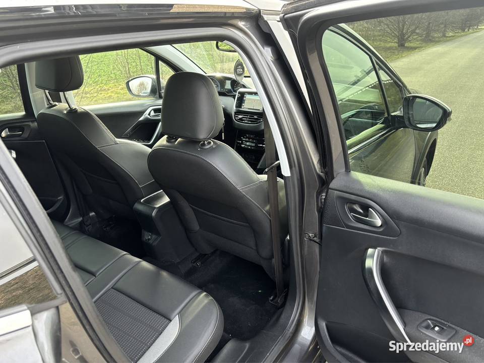 Peugeot 2008 16 blueHDI 120 niski przebieg aluminiowe felgi Jarosław