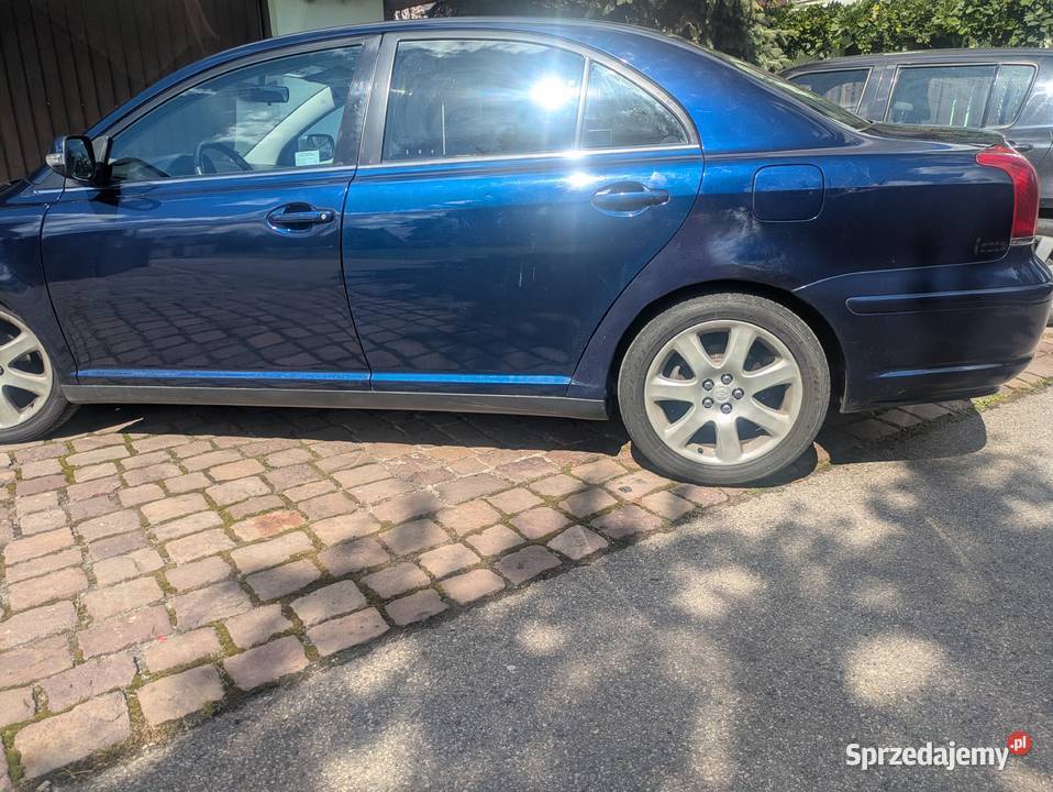Toyota Avensis T25 benzyna Kraków