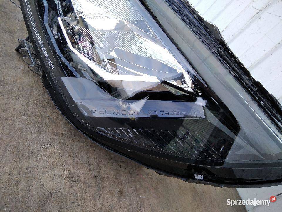 PEUGEOT 2008 FULL LED LAMPA LEWA osobowe sprzedam