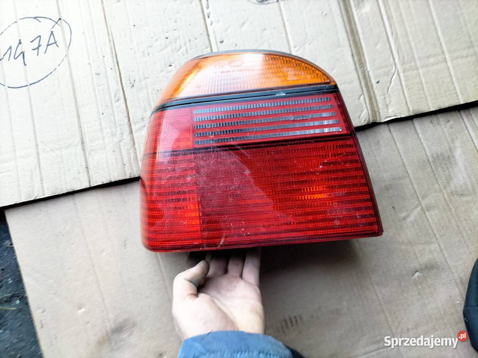 GOLF 3 MK3 LAMPA TYŁ LEWA Kamień-Kolonia