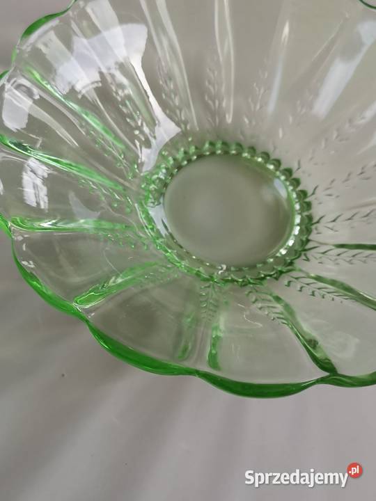 Patera misa zielone szkło Porcelana i szkło kujawsko-pomorskie Toruń
