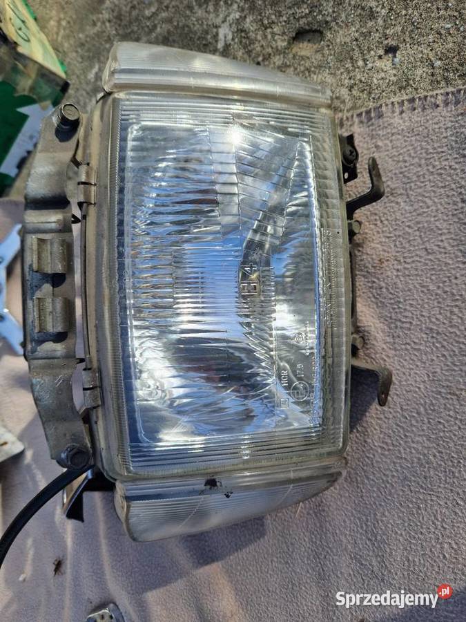 Honda goldwing 1200 lampa z ramką mazowieckie Szydłowiec