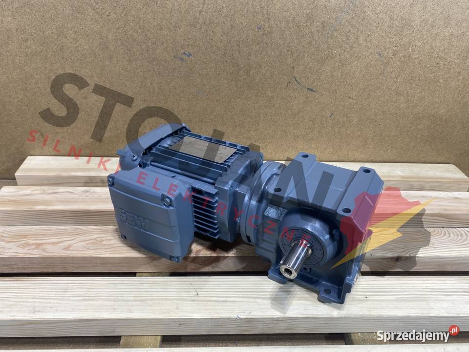 motoreduktor przekładnia 037kW 28obr 3fazowy SEW