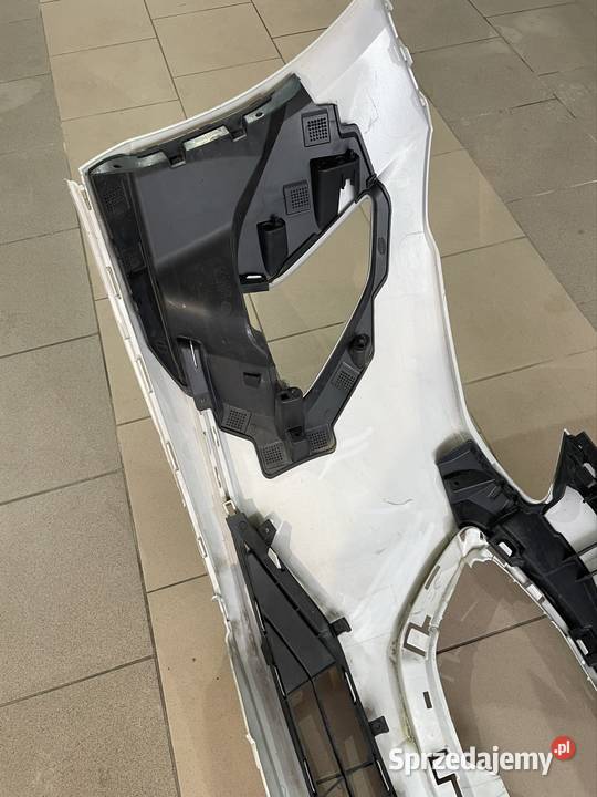 Zderzak przedni Ford Focus Mk4 Paszowice