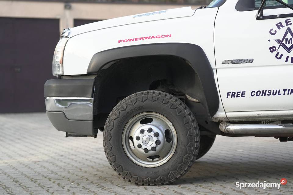 Chevrolet Silverado 3500 service truck gmc ram Celestynów