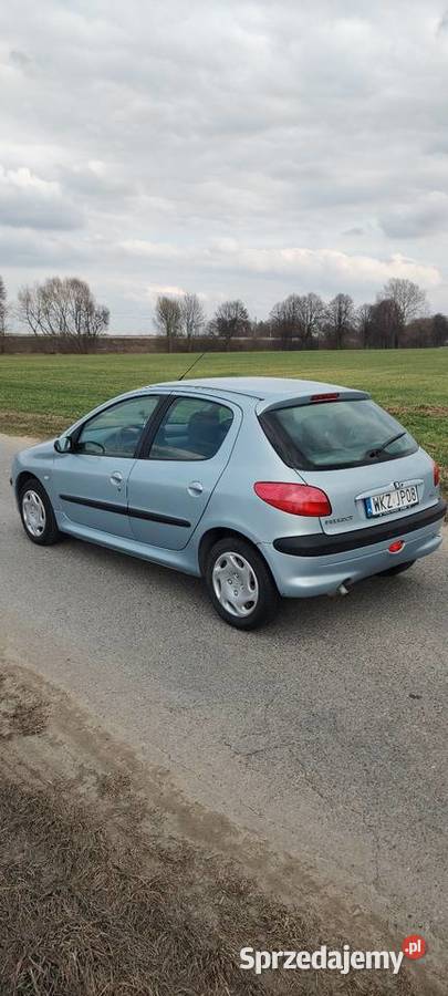Peugeot 206 11 benzyna 2002r 129 przebiegu Zajezierze