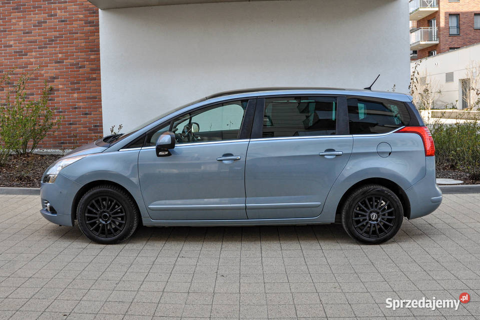 Peugeot 5008 7osobowy Bezwypadkowy Panorama nieuszkodzony Wrocław sprzedam