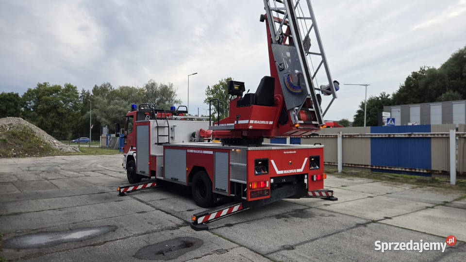 Wóz strażacki IVECO MAGIRUS FF150E 25 985
