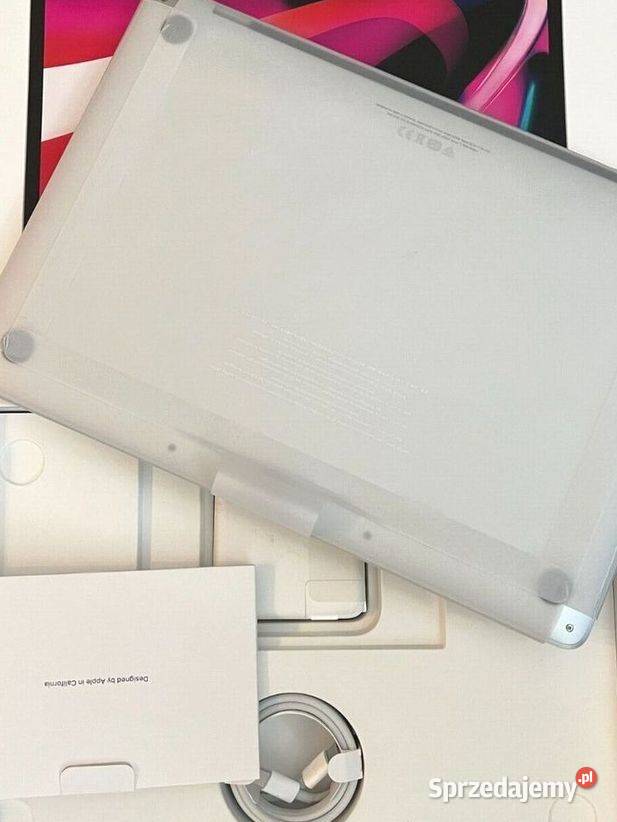 Apple MacBook Pro 13inch 2022 M2 Chip8GB Apple Wąwolnica