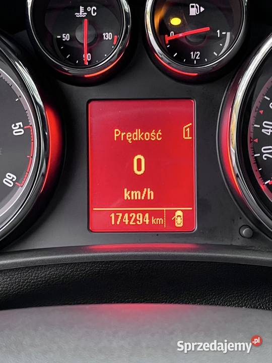 Opel Astra J 17 CDTI 2012 Astra Radom