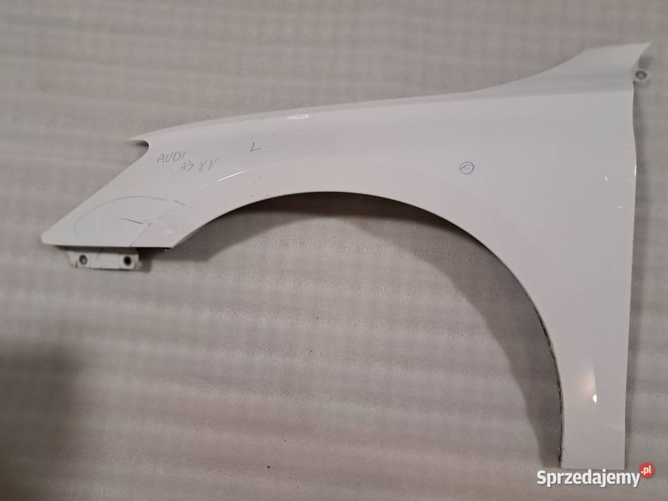 Błotnik L Audi a3 8y osobowe Białystok