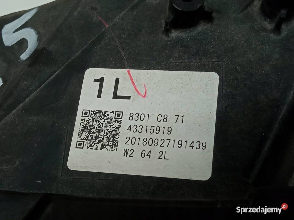 LAMPA PRZÓD LEWA EU LIFT 8301C871 Mitsubishi ASX Rok produkcji 2019 Lampy przednie świętokrzyskie sprzedam