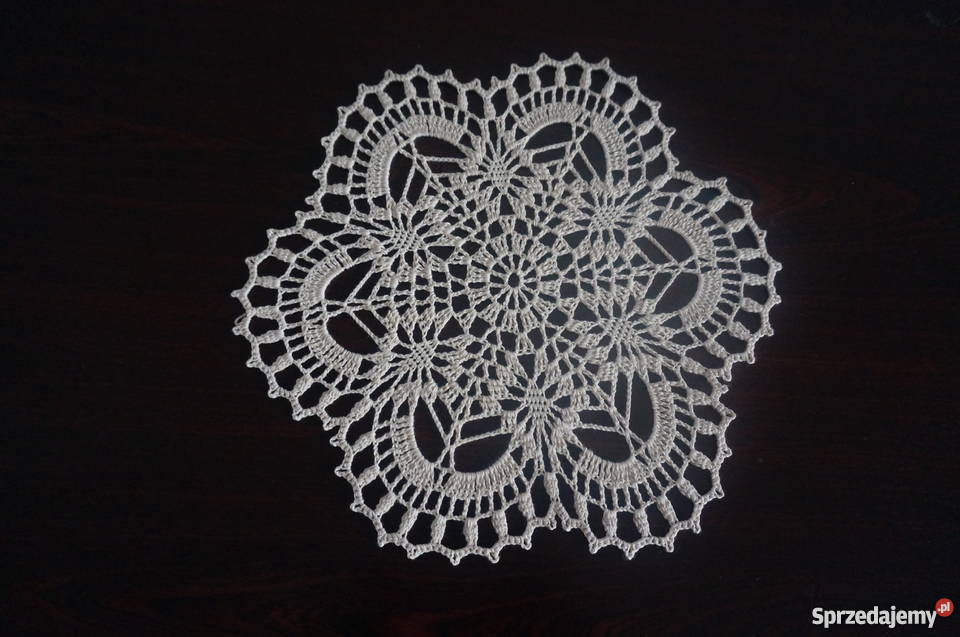 obrus serweta bieżnik szydełkowy rękodzieło wielokolorowy łódzkie Libiszów-Kolonia sprzedam